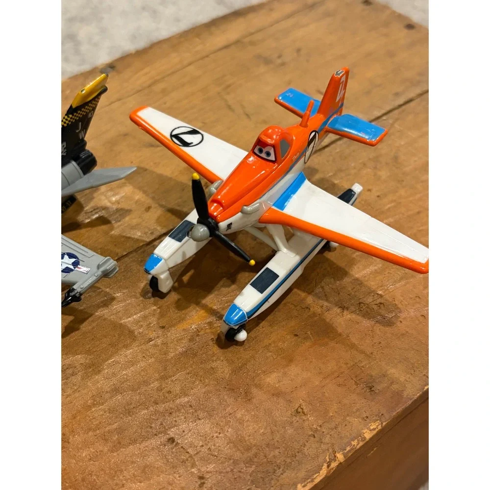 Disney Planes Diecast Dusty Crophopper Sea Plane & Bravo Fighter Jet Mattel Toy
